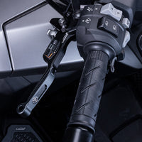 CLU372  Brake Lever With Integrated Light Switch