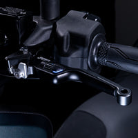 CLU862  Brake Lever With Integrated Light Switch
